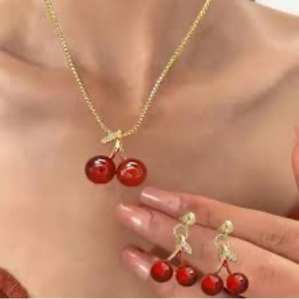 Cherry Gold Jewelry Set